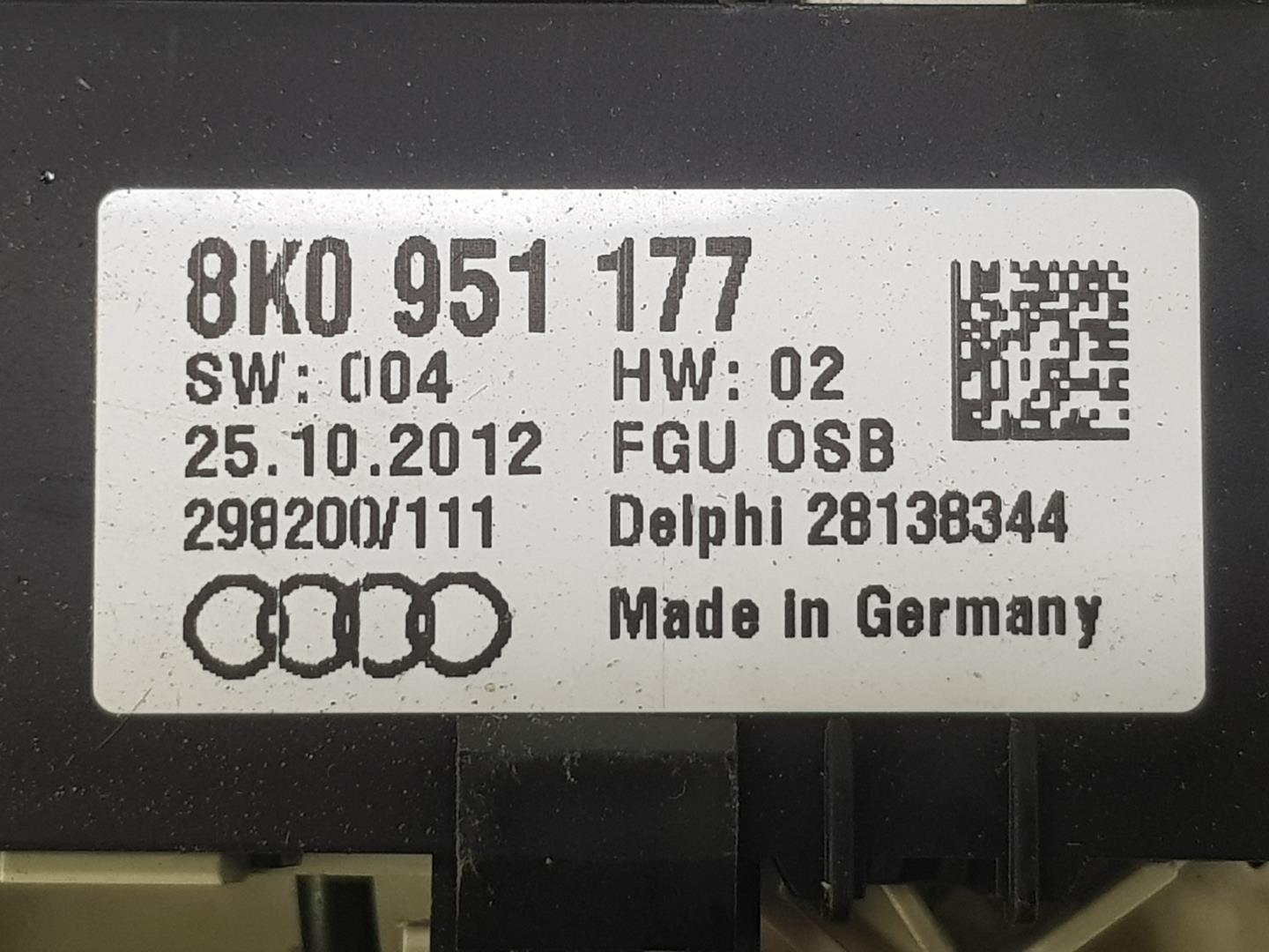 AUDI A4 B8/8K (2011-2016) Другие внутренние детали 8T0947140, 8T0947140 19902905