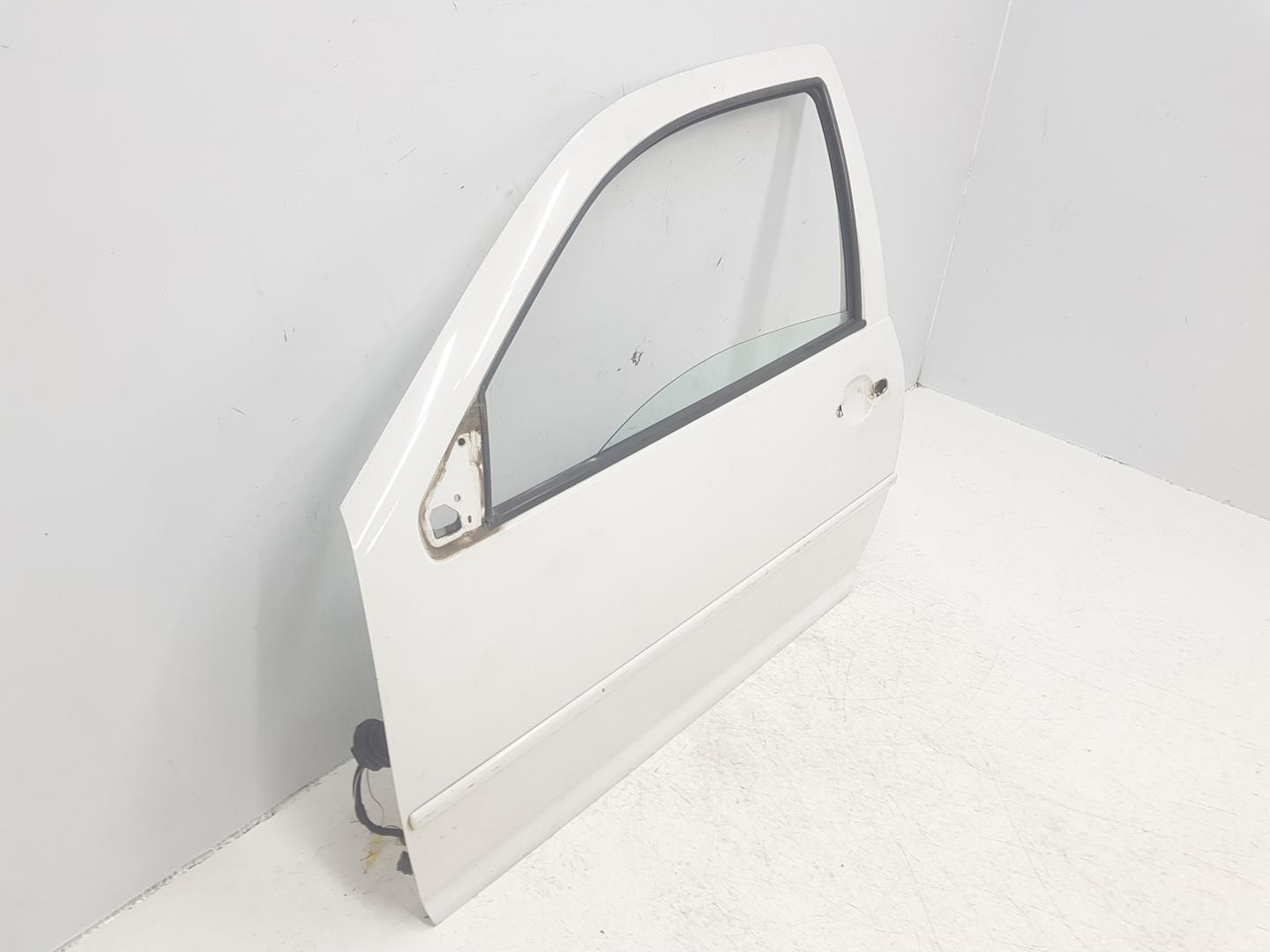 VOLKSWAGEN Bora 1 generation (1998-2005) Front Left Door 1J3831055H, COLORBLANCOB9A 19937250