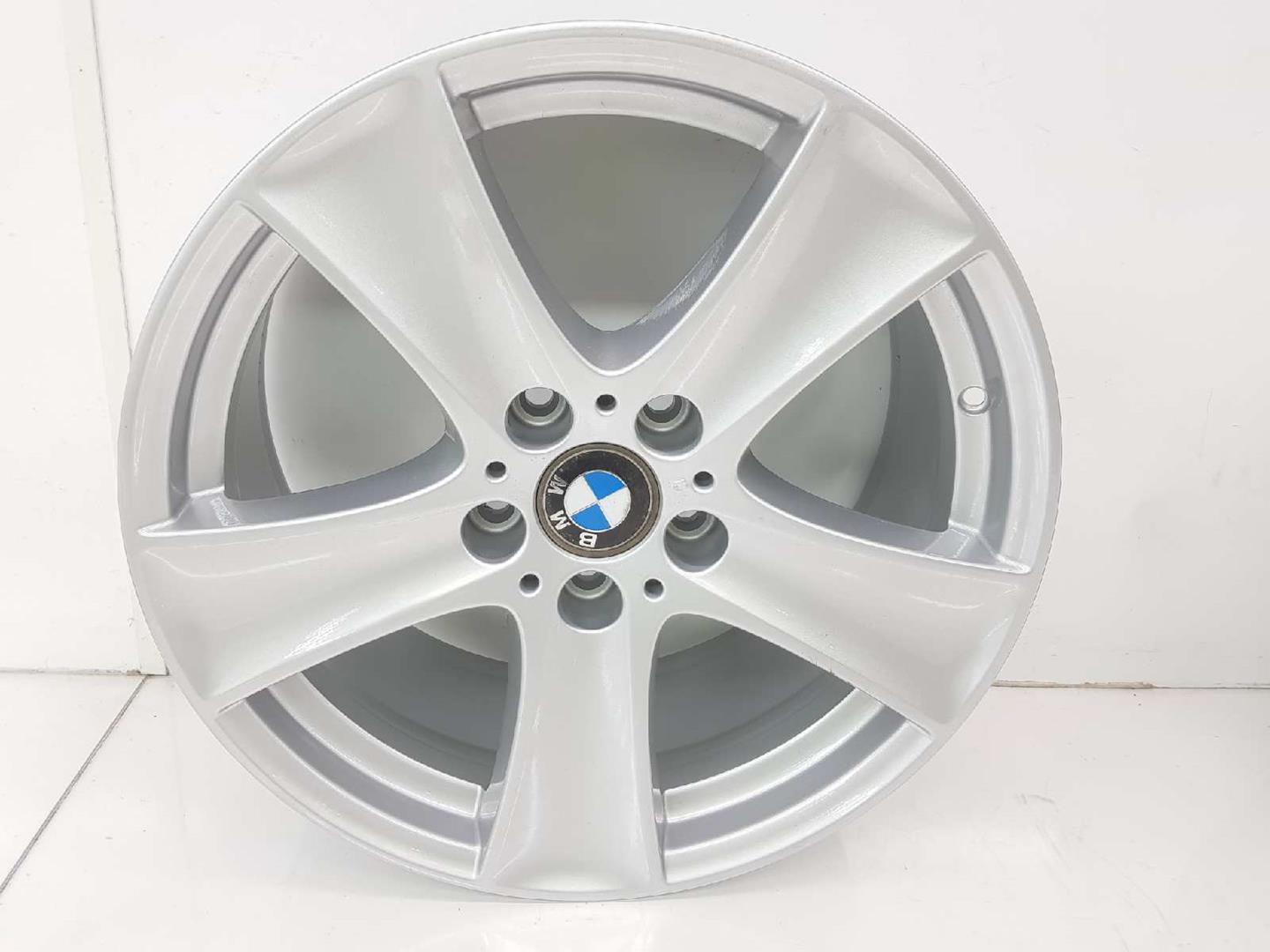 BMW X6 E71/E72 (2008-2012) Tire 6770200, 36116770200 19750106