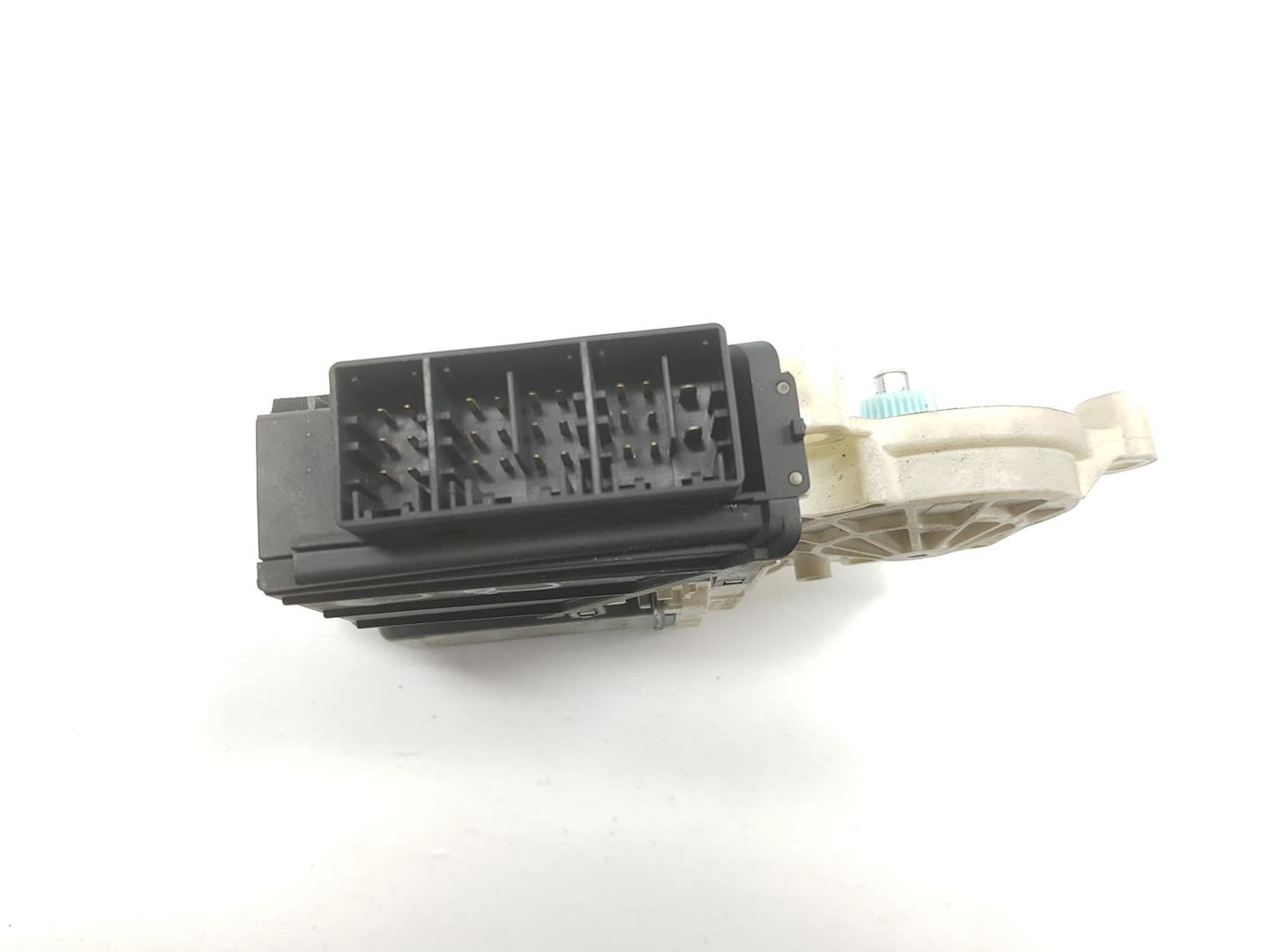 SEAT Cordoba 2 generation (1999-2009) Front Right Door Window Control Motor 6Q2959801A, 6Q2959801A, SOLAMENTEELMOTOR 19865292