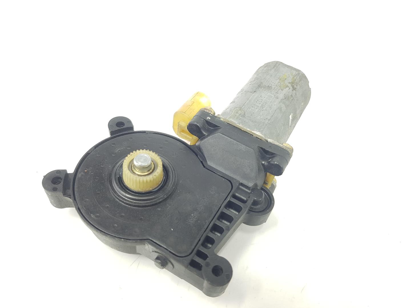 BMW 3 Series E46 (1997-2006) Moteur de commande de vitre de porte arrière droite 67628362065 19937361