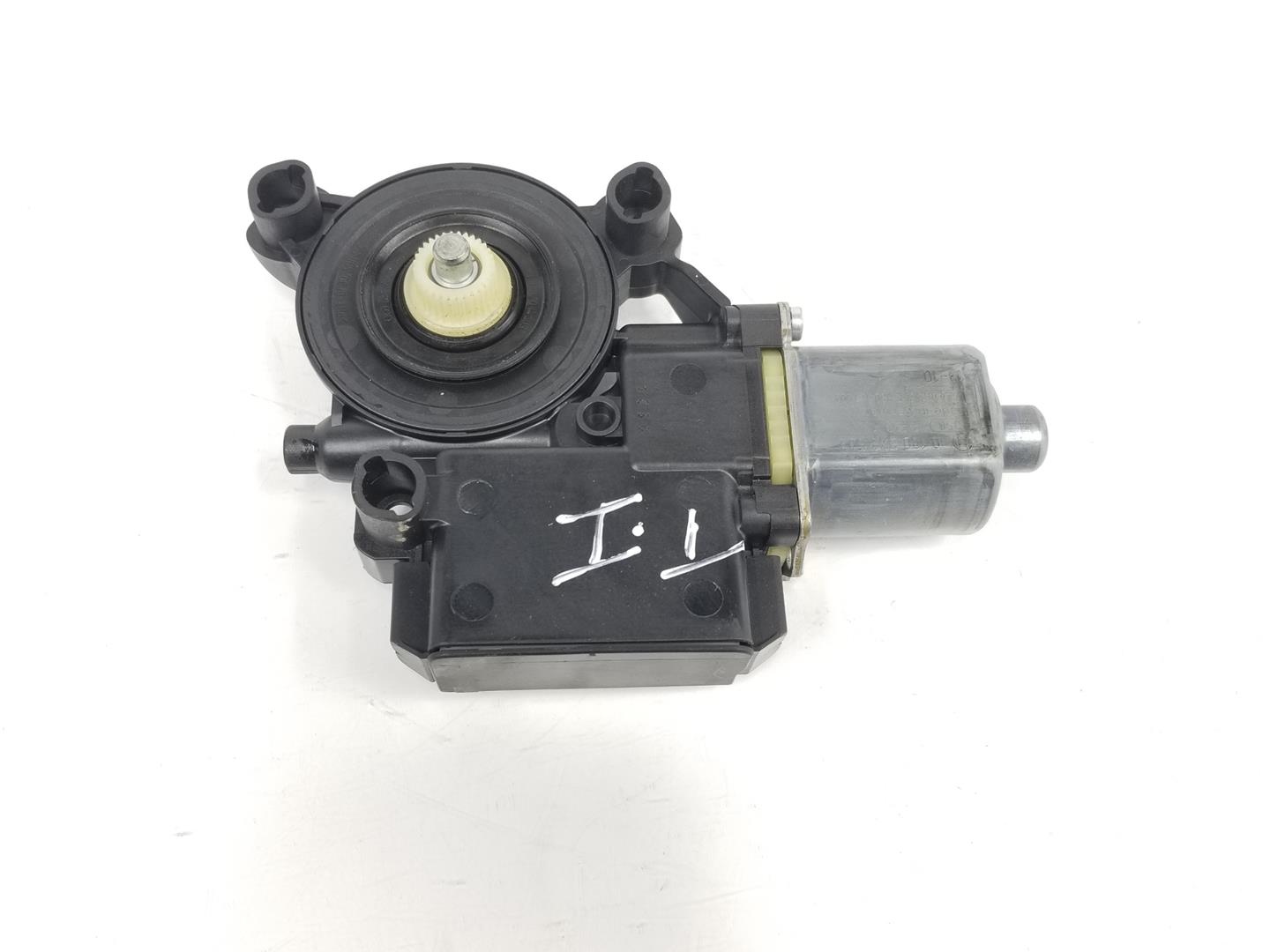 VOLKSWAGEN Polo 5 generation (2009-2017) Moteur de commande de vitre de porte arrière gauche 6R0959811N,0130822532,SOLOELMOTOR 19913655