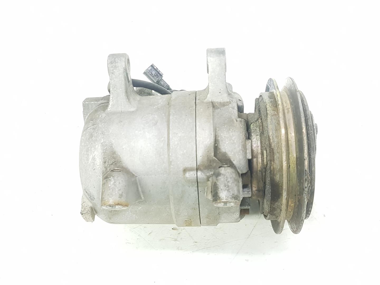 FORD Maverick 1 generation (1993-1998) Aircondition pumpe 926000F001,1960809 19778048