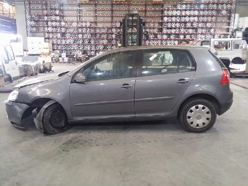 VOLKSWAGEN Golf 5 generation (2003-2009) Baklykt på venstre side 1K6945093E,1K6945093J 19575664