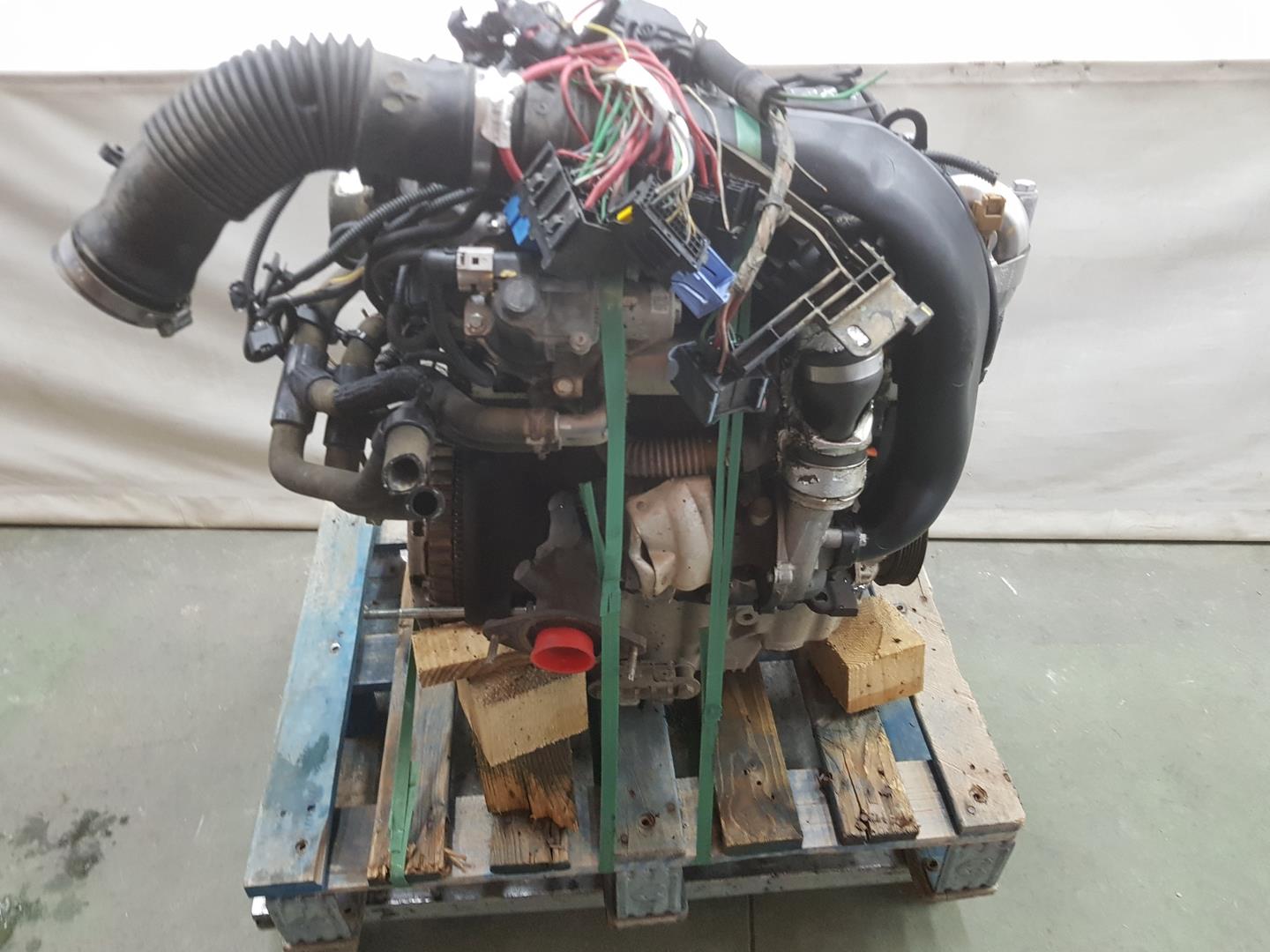 DACIA Duster 1 generation (2010-2017) Engine 8201535504, K9K612 20658929