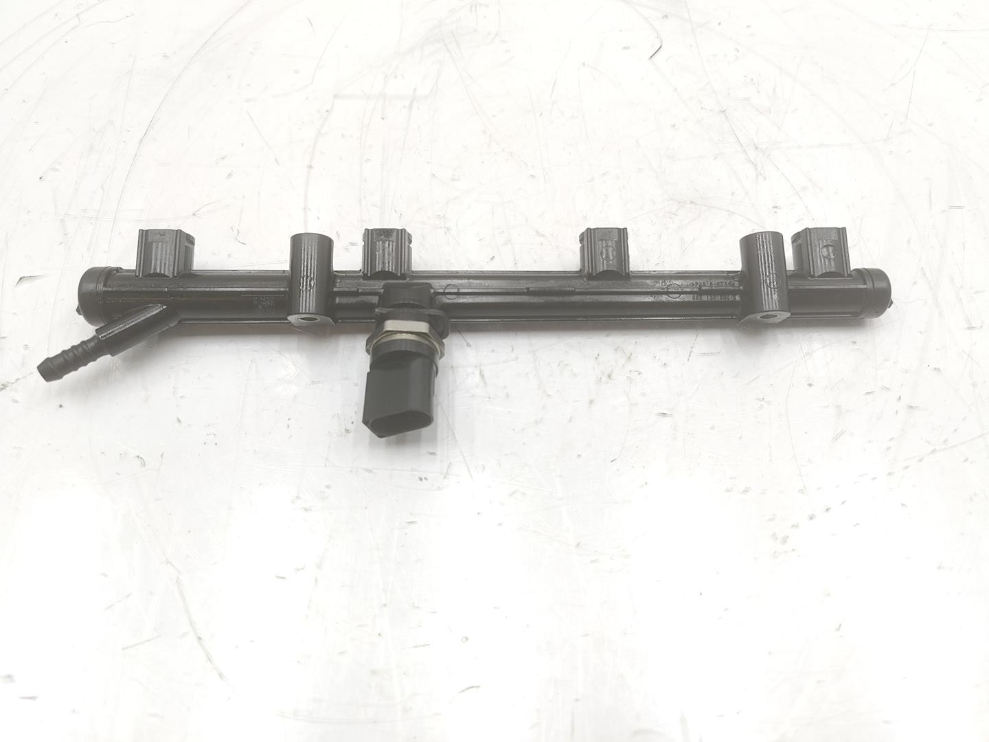 AUDI A3 8V (2012-2020) Fuel Rail 06K133681C,06K133681E 19790229