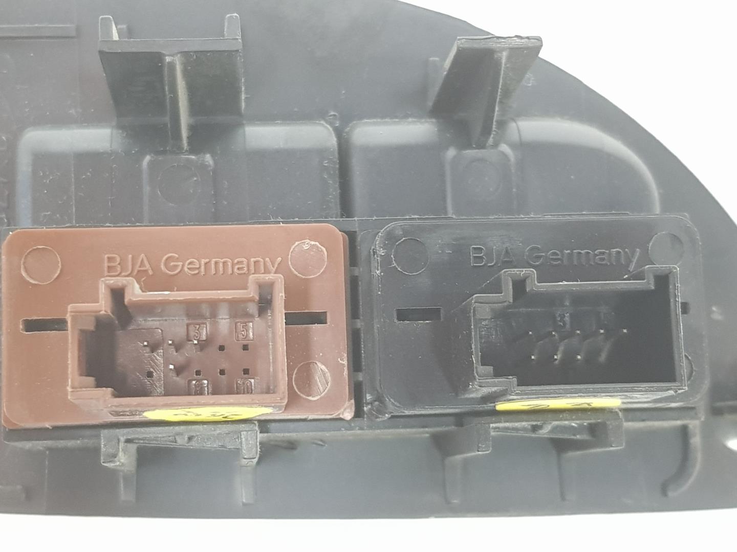 AUDI A4 B6/8E (2000-2005) Переключатель кнопок 8E1962109,8E1959831 19928218