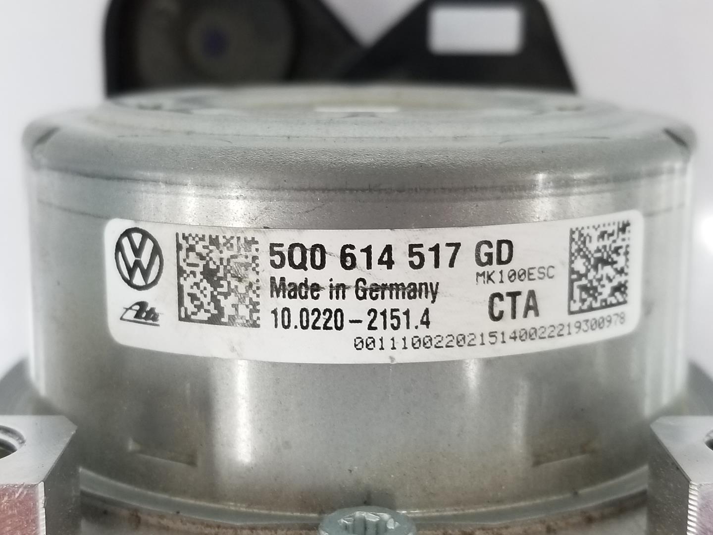 VOLKSWAGEN Passat Variant 1 generation (2010-2024) ABS Pump 5Q0614517GD,5Q0614517GD 24140860