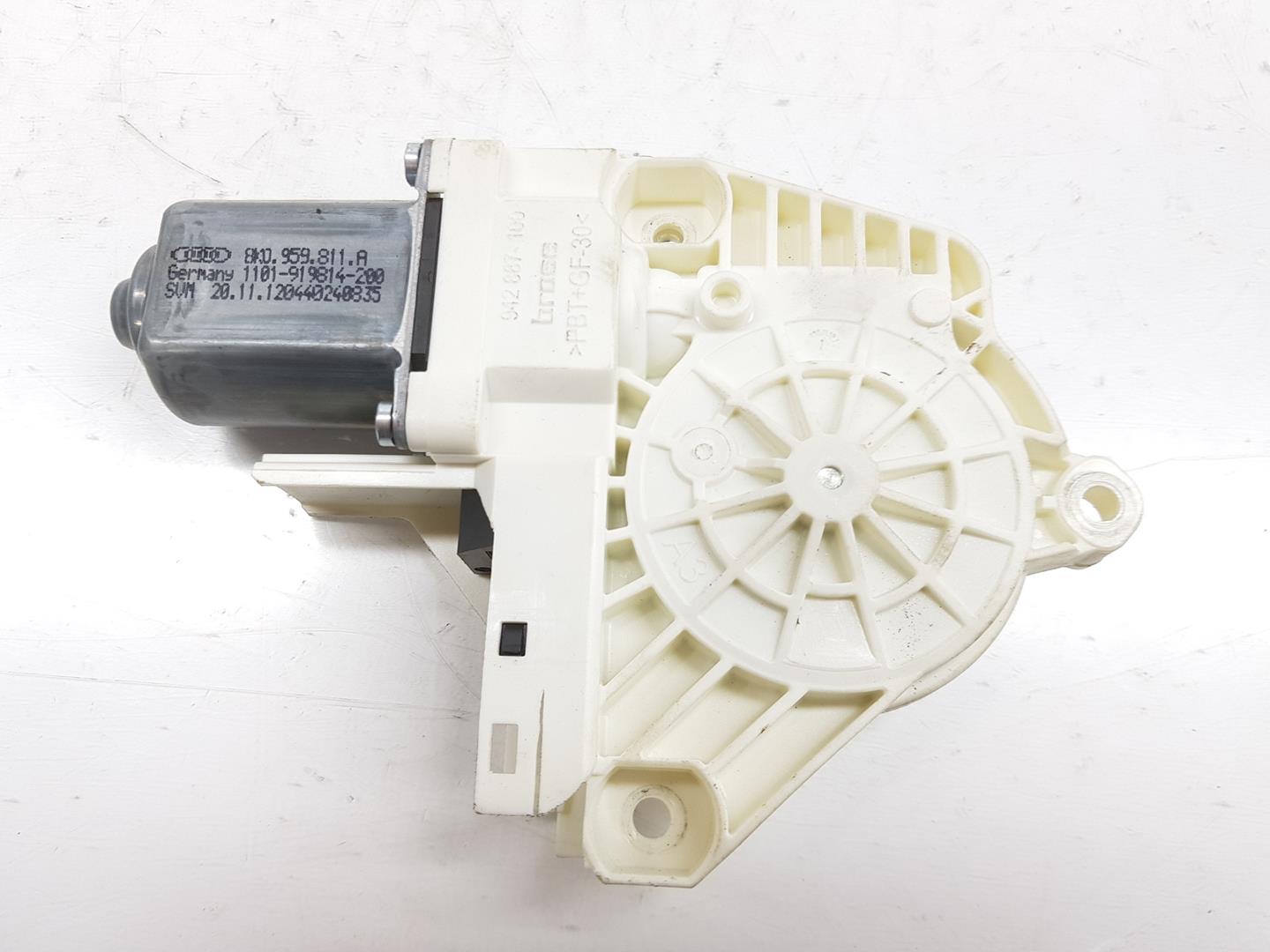 AUDI A6 C6/4F (2004-2011) Rear Left Door Window Control Motor 8K0959811A, 8K0959811A, SOLAMENTEELMOTOR 19910879