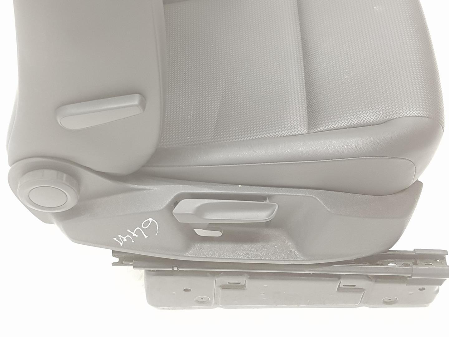 VOLKSWAGEN Caddy 4 generation (2015-2020) Front Right Seat ENCUERO, MANUAL 24213753