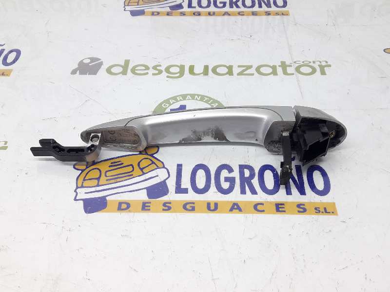 BMW X6 E71/E72 (2008-2012) Aizmugurējo labo durvju ārējais rokturis 51217207562, 51227207568 19612803