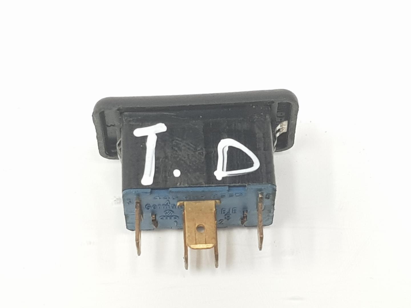 AUDI 200 C3 (1983-1988) Bakre høyre dørvinduskontrollbryter 443959855G, 443959855G 24154158