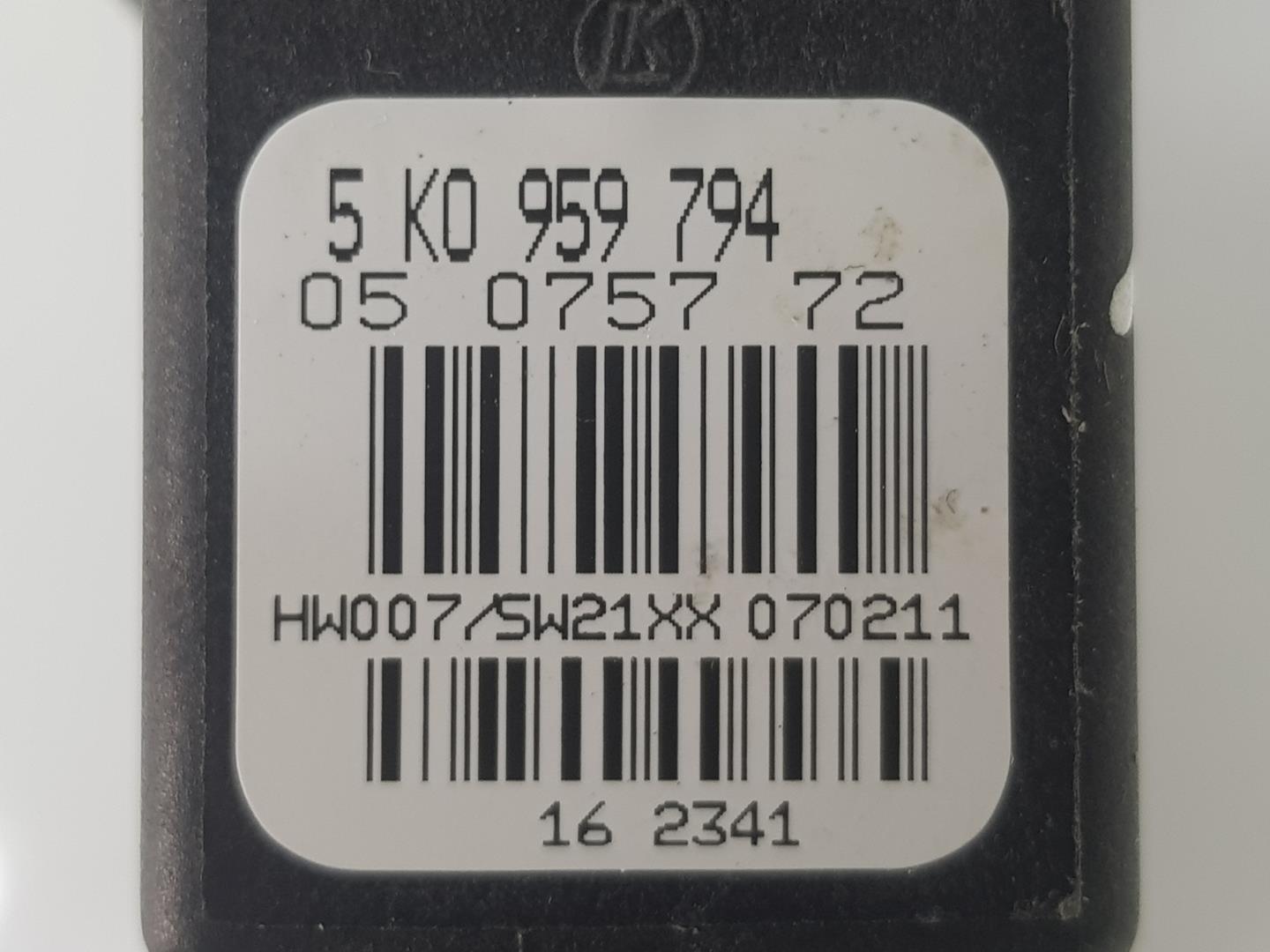VOLKSWAGEN Golf 5 generation (2003-2009) Rear Left Door Window Control Motor 5K0959703D, 5K0959794 19729318