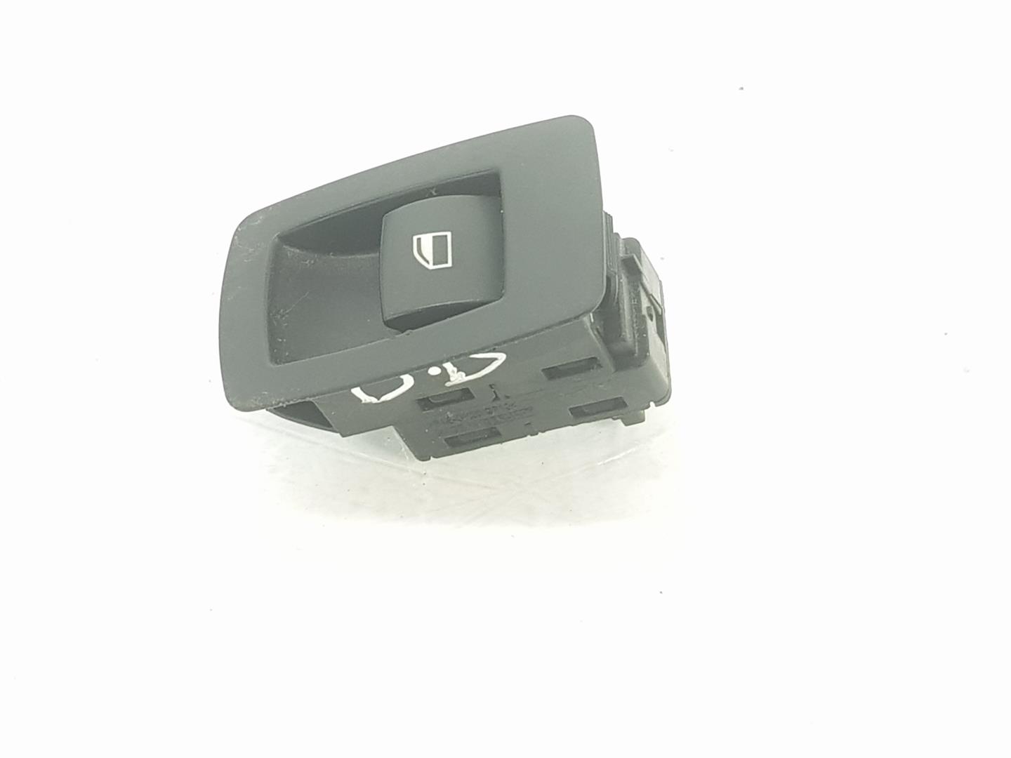 BMW 3 Series E90/E91/E92/E93 (2004-2013) Front Right Door Window Switch 6945874, 61316945874 19756275