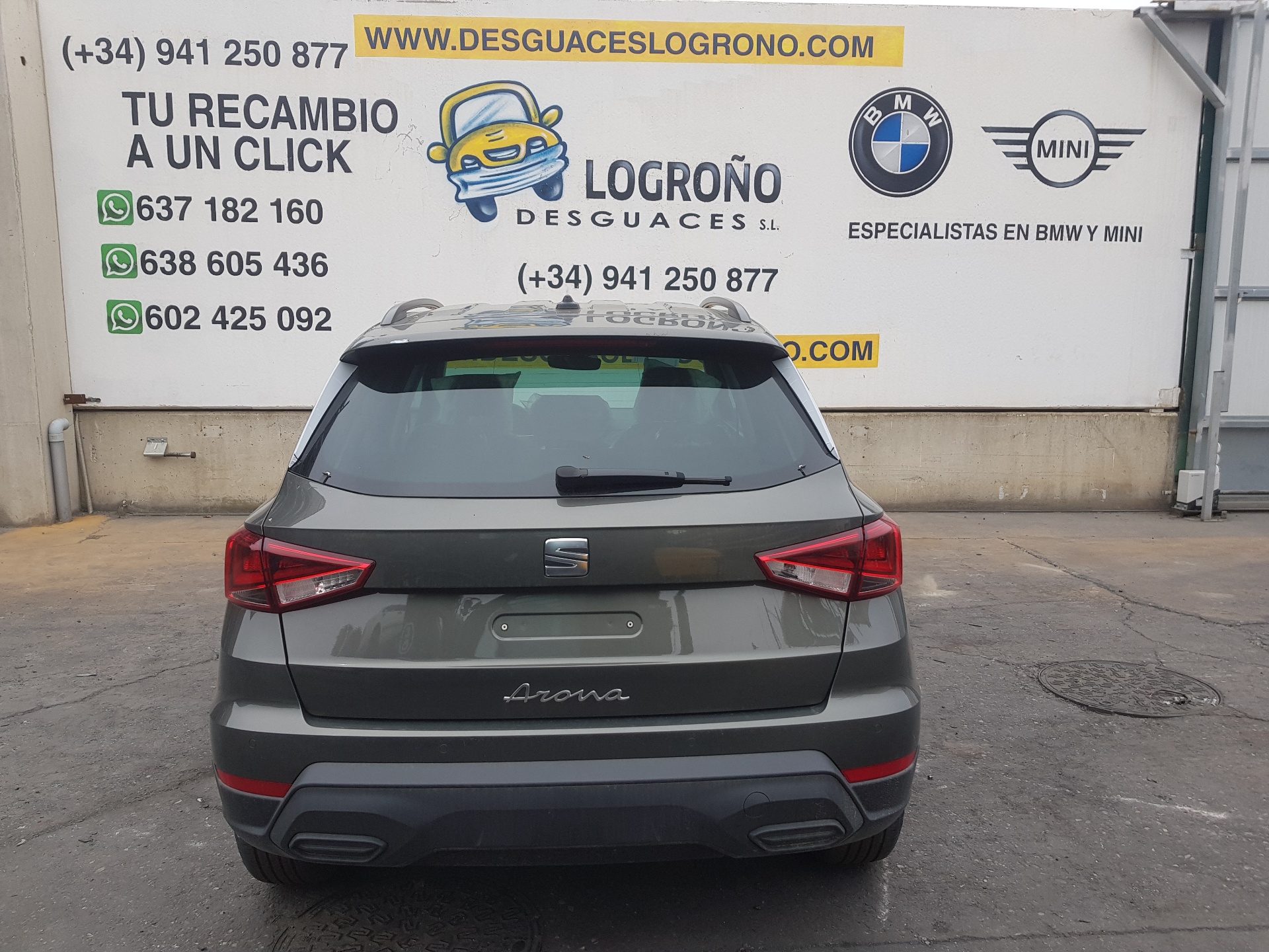 SEAT Arona 1 generation (2017-2024) Alte piese ale carcasei 6V0827566,6V0827566 24158228