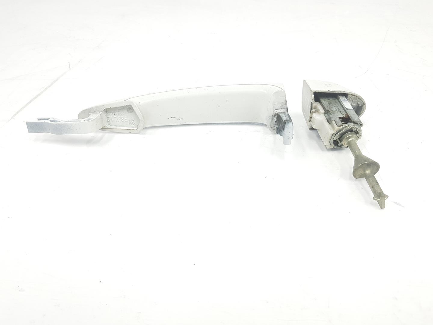 BMW 1 Series E81/E82/E87/E88 (2004-2013) Front Left Door Exterior Handle 51217207551,51217207551,COLORBLANCO300 19793541