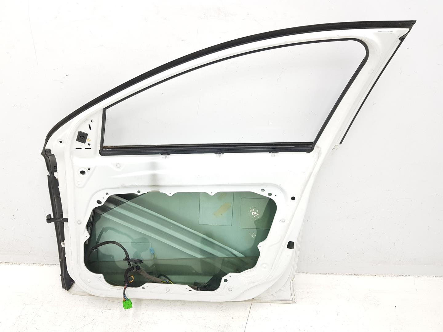 VOLVO XC60 1 generation (2008-2017) Front Right Door 31457679,COLORBLANCO61400,1141CB 21675760