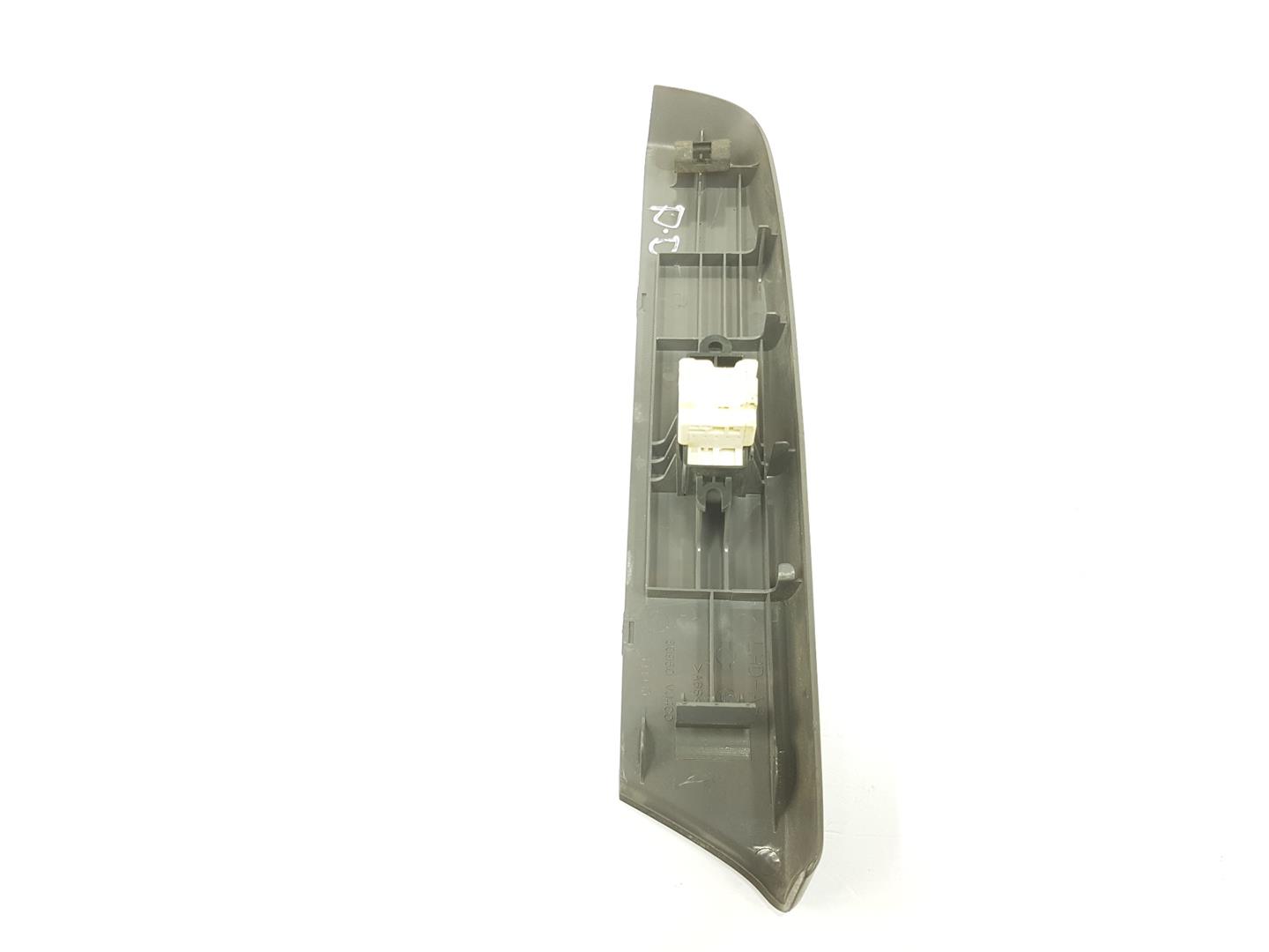 NISSAN Navara D22 (1997-2005) Front Right Door Window Switch 254110V000, 254110V000 19925194