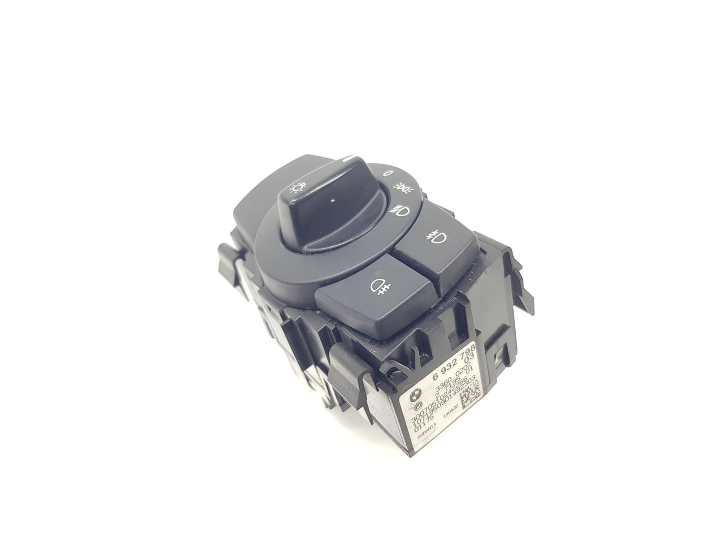 BMW 3 Series E90/E91/E92/E93 (2004-2013) Headlight Switch Control Unit 61316932798, 6932798 20816731