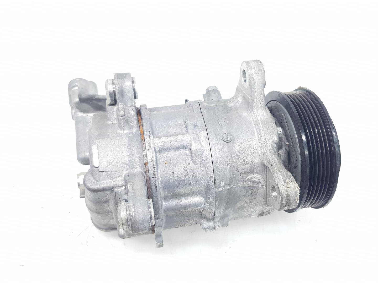 BMW 3 Series F30/F31 (2011-2020) Hасос кондиционера 64529299328,9299328 25386410