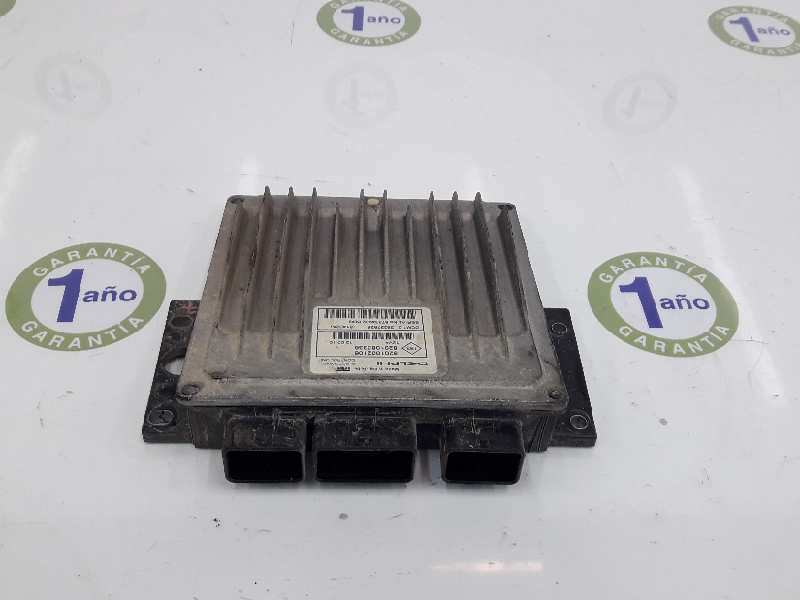 DACIA Logan 1 generation (2004-2012) Moottorin ohjausyksikkö ECU 8201002106,8201083336,8201127198 19639695