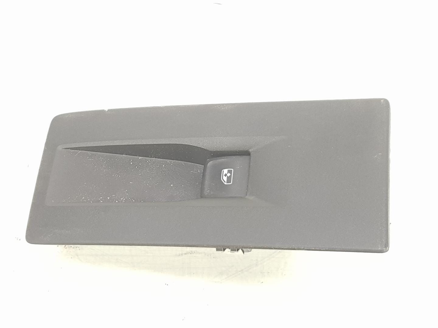 VOLKSWAGEN Crafter 2 generation (2017-2024) Кнопка стеклоподъемника передней правой двери 5G0959855K, 5G0959855K 24122386