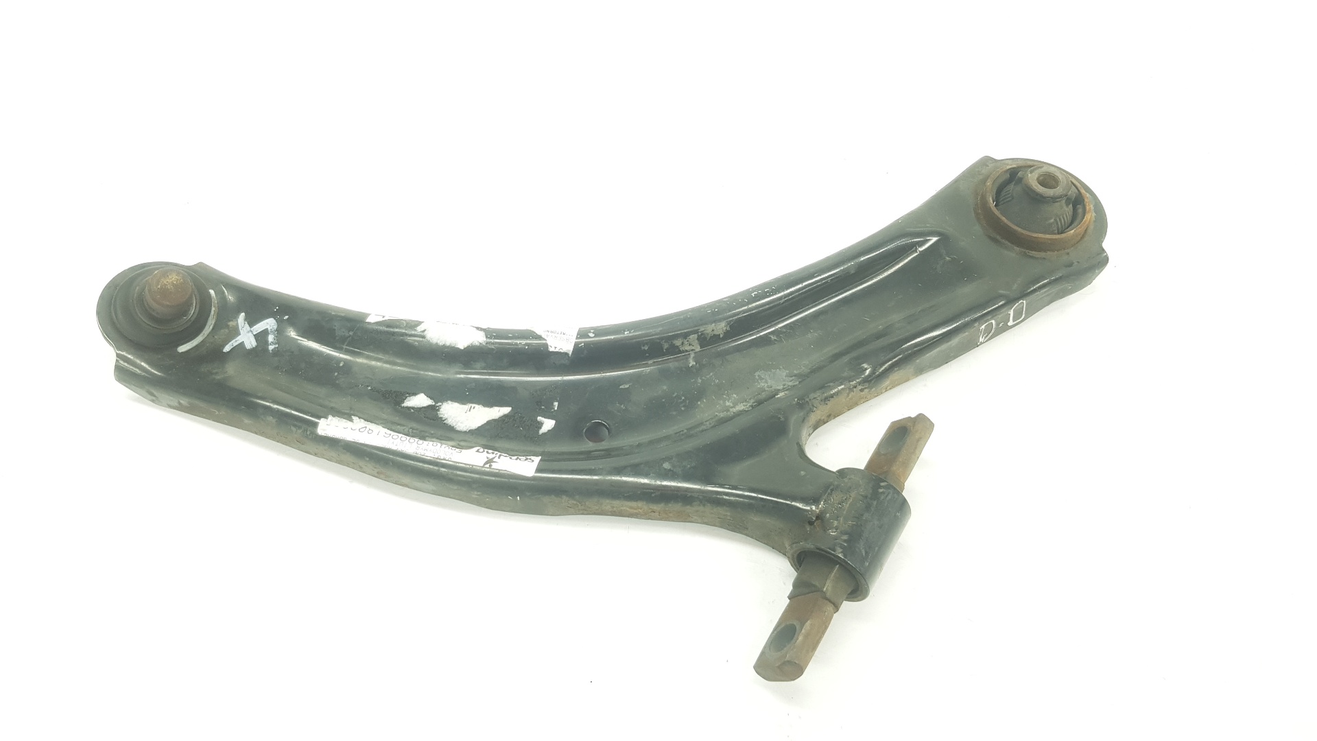 NISSAN Qashqai 1 generation (2007-2014) Braț de control inferior dreapta față 54501JD000,54501JG00A 24194950