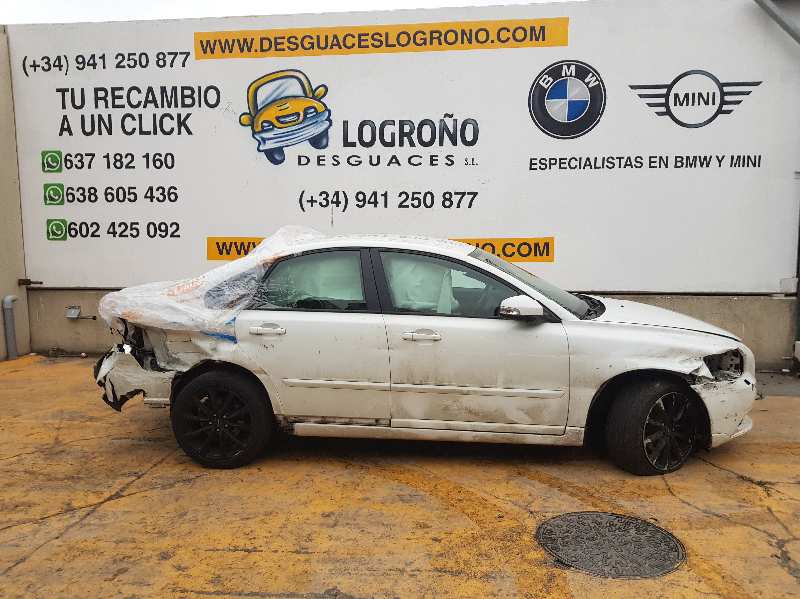 VOLVO S40 2 generation (2004-2012) Garde-boue avant gauche 31297540, 31297540, COLORBLANCO61400 24603237