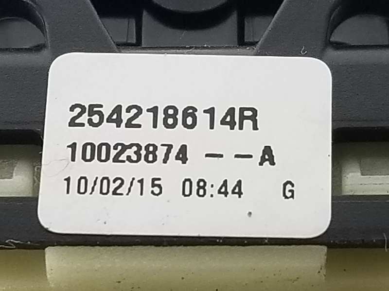 RENAULT Captur 1 generation (2013-2019) Кнопка стеклоподъемника передней правой двери 254218614R, 10023874, 2222DL 19736285