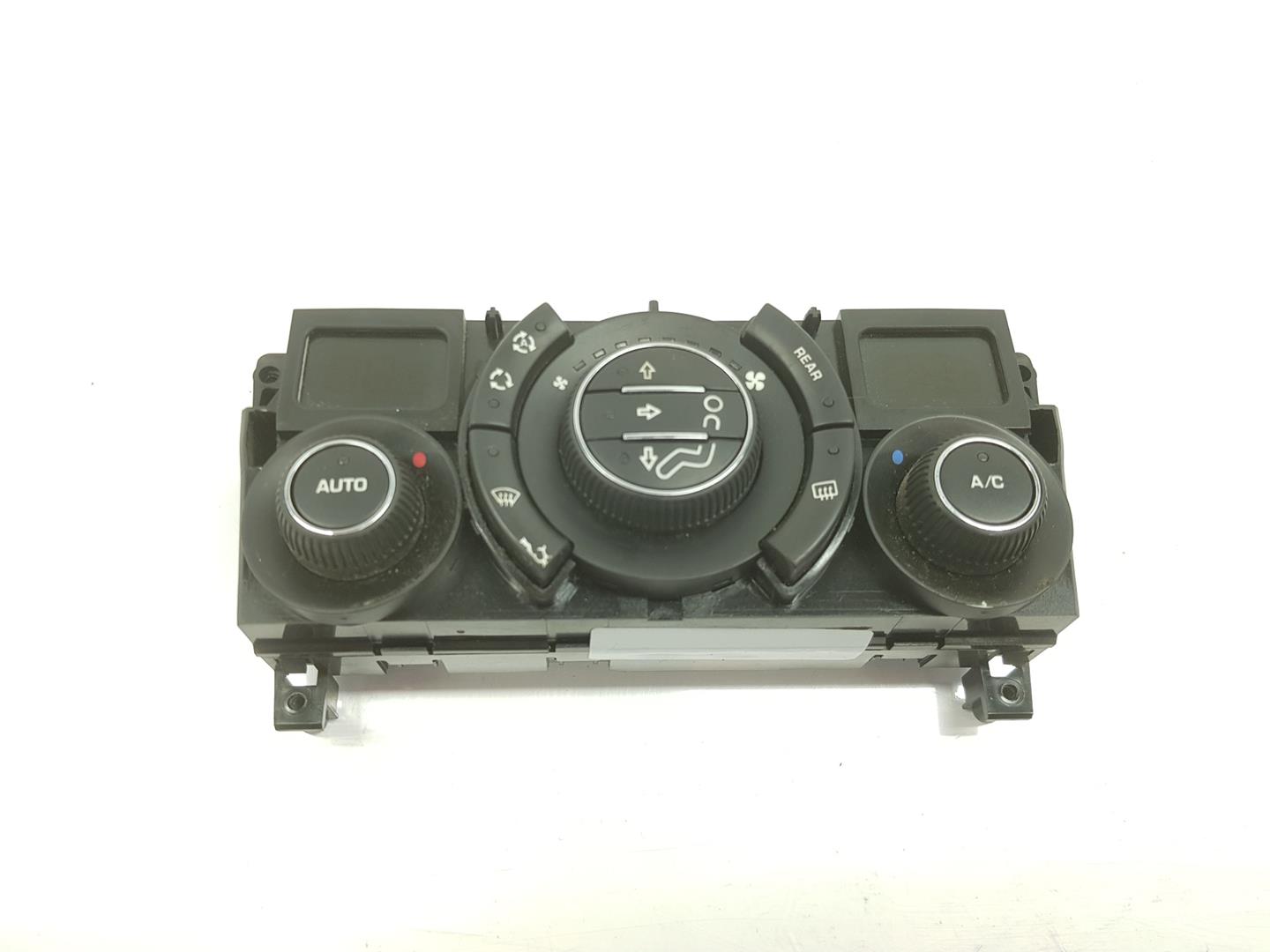 PEUGEOT 5008 1 generation (2009-2016) Unitate de control al climei 96738323XT, 96738323XT 19872296