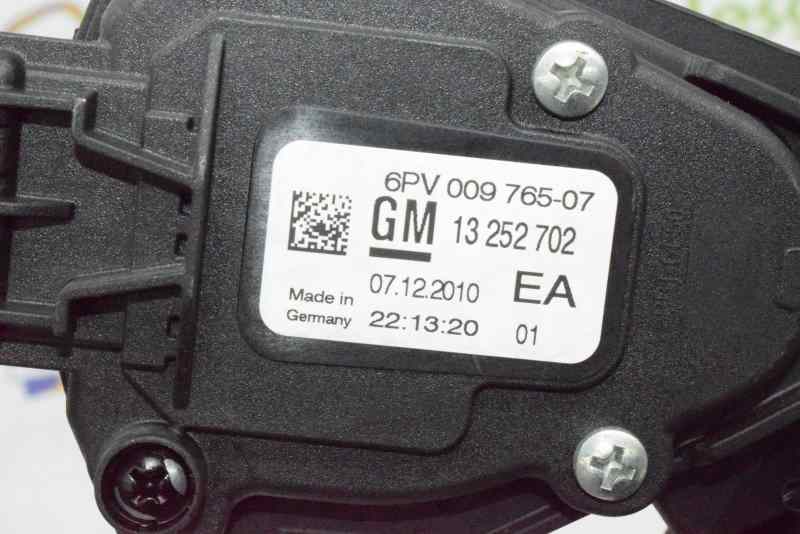 OPEL Astra J (2009-2020) Kitos kėbulo dalys 13252702,6PV009765 19579796