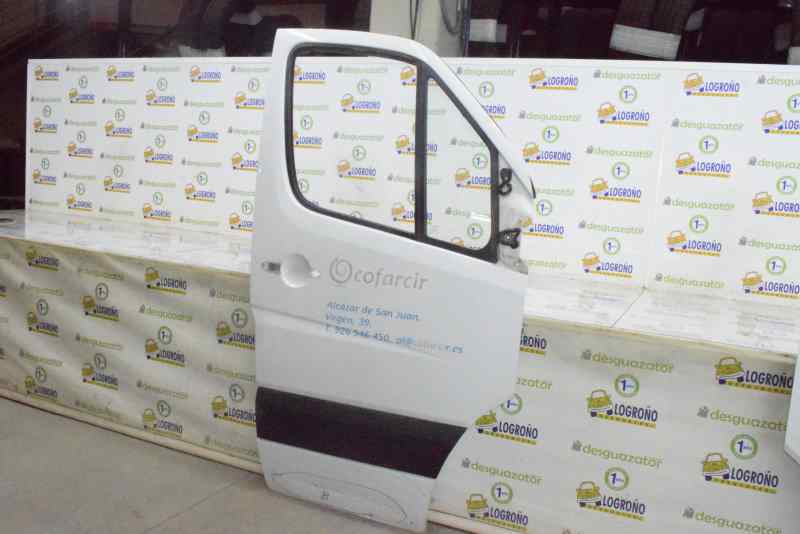 MERCEDES-BENZ Sprinter Front Right Door A9067200105,A9067200105,COLORBLANCO 19584649