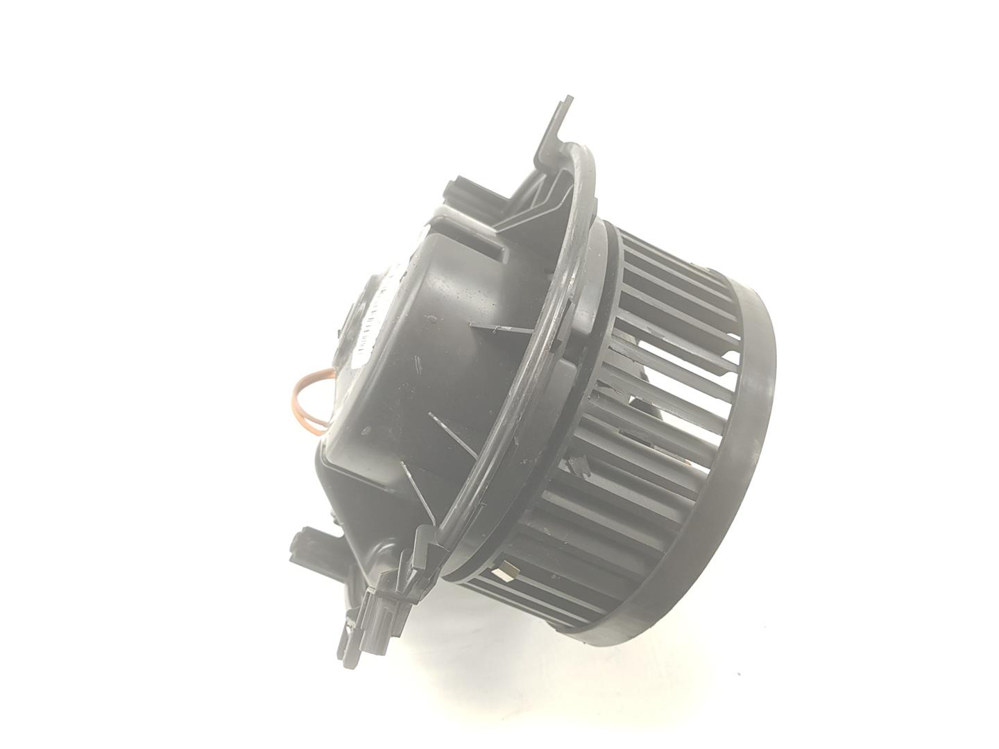 SEAT Leon 3 generation (2012-2020) Sildītāja ventilators 5Q1819021E, 5Q1819021E 19829362