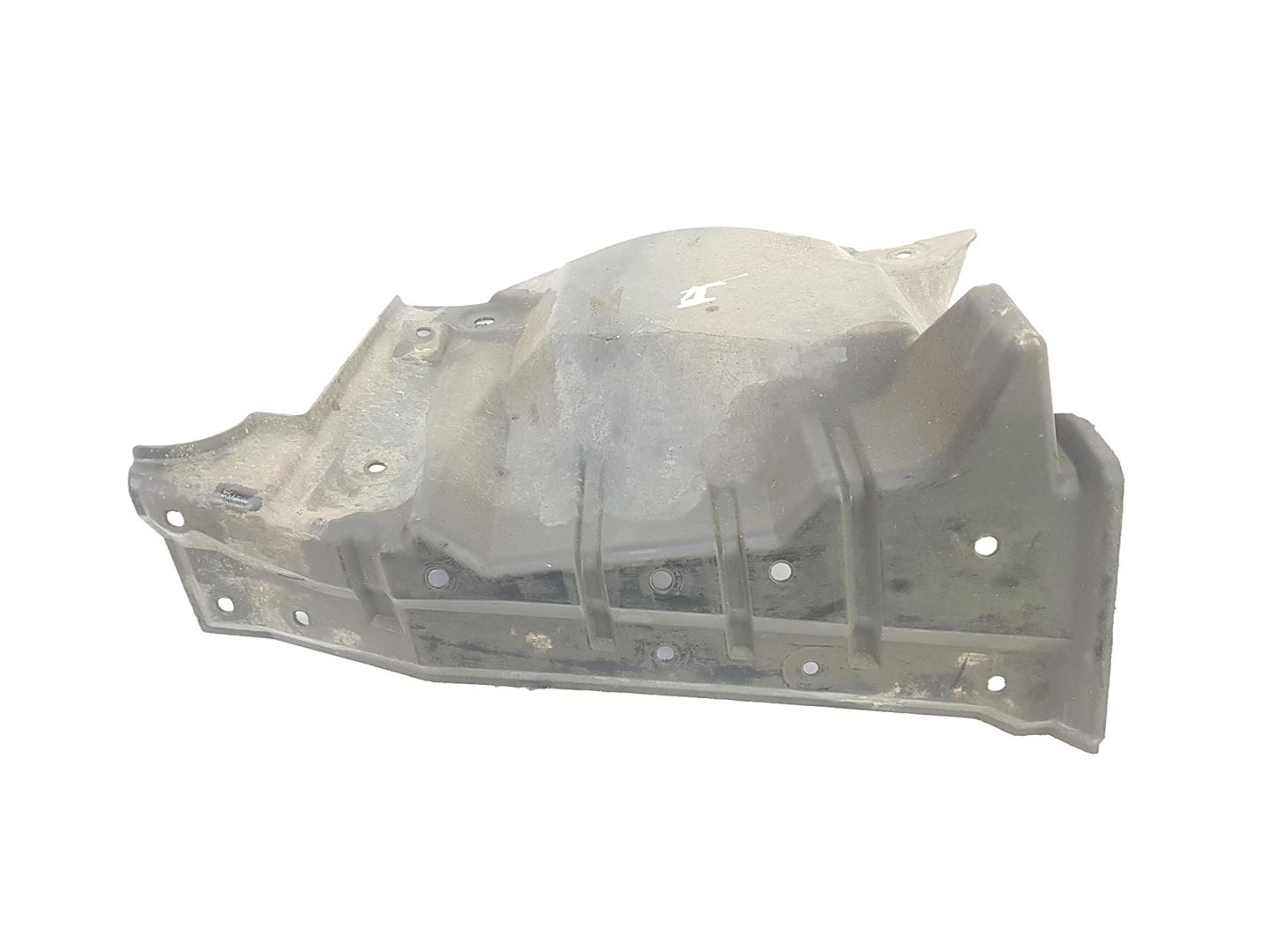 Cubre carter 4B11 5379A085 de Mitsubishi Lancer berlina 2007-2012 295 CV con 176722 km - pieza usada