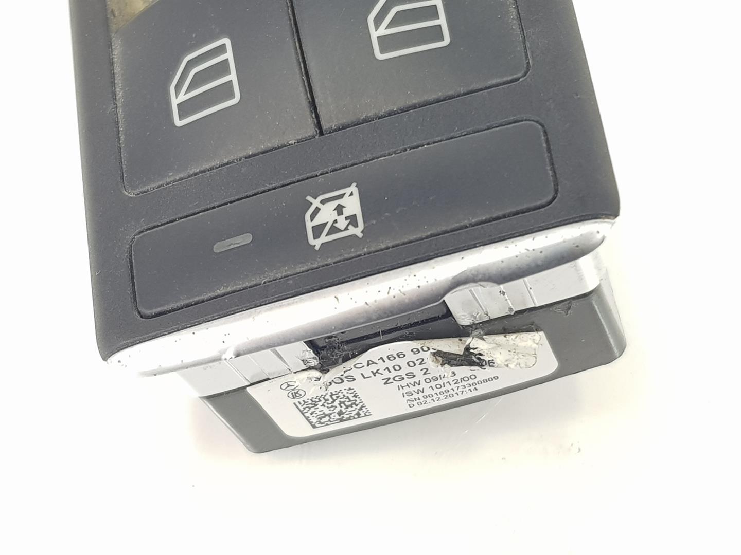 MERCEDES-BENZ CLA-Class C117 (2013-2016) Front Left Door Window Switch A1669054400 20479857