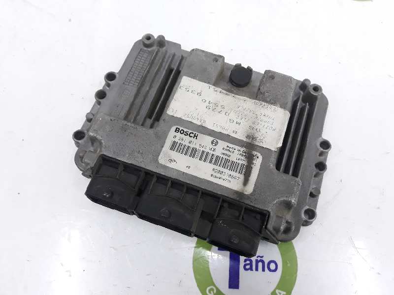 RENAULT Scenic 2 generation (2003-2010) Engine Control Unit ECU 8200310863,0281011549,82003707779 19663559