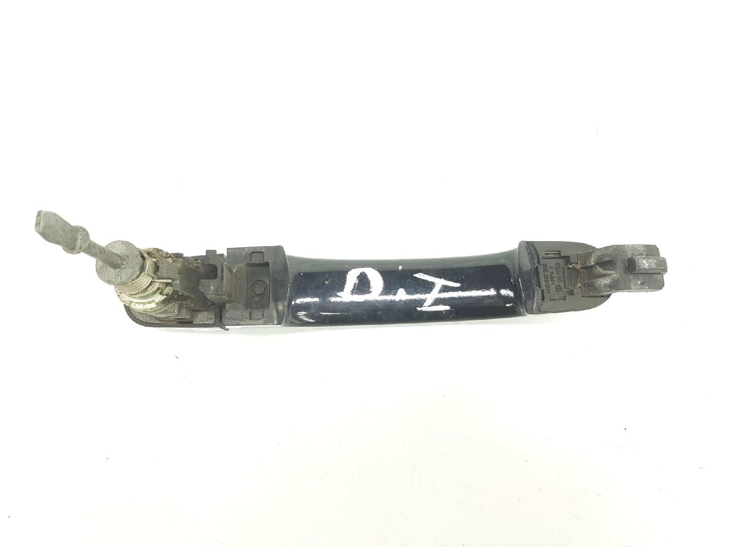 VOLKSWAGEN Touran 1 generation (2003-2015) Наружная ручка передней левой двери 7H0837205D, 7H0837205DGRU 19692165