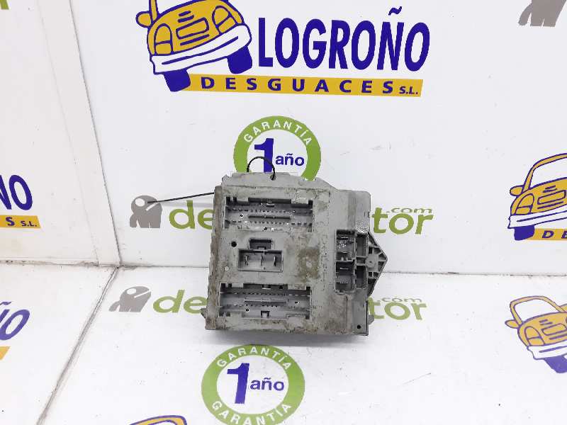 FIAT Doblo 1 generation (2001-2017) Boîte à fusibles 51763772 19588008