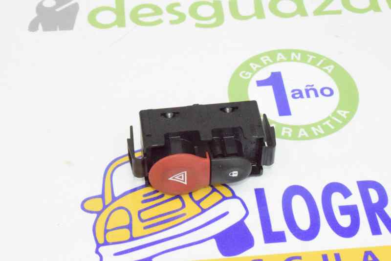 RENAULT Kangoo 2 generation (2007-2021) кнопка опасности 252105246R,8200523299 19585759