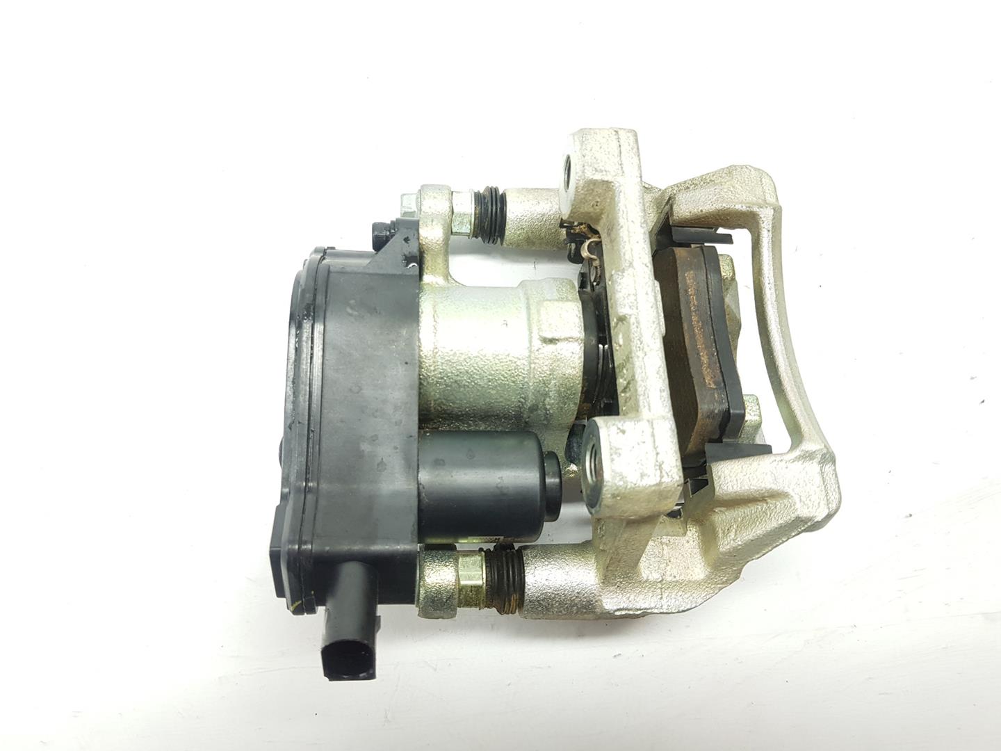 HYUNDAI Ioniq AE (2016-2023) Bremsecaliper høyre bak 58230G2100, 58230G2100 21803785