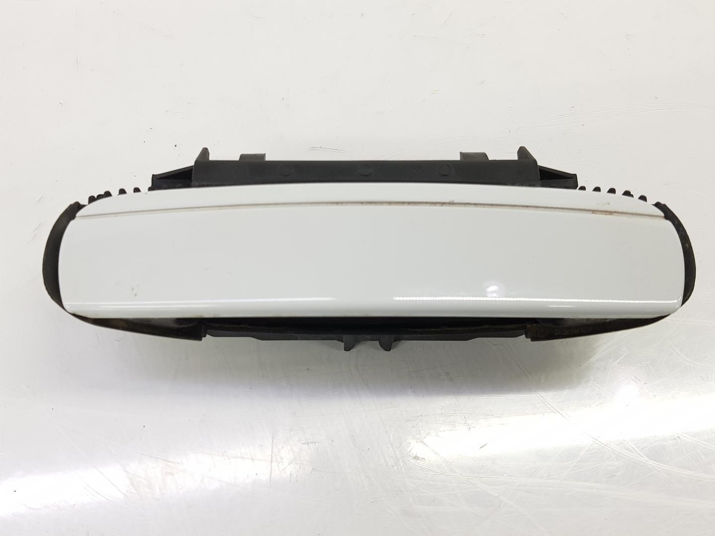 SEAT Exeo 1 generation (2009-2012) Rear right door outer handle 8P0837207, 8P0837207, COLORBLANCOS9R 19691454