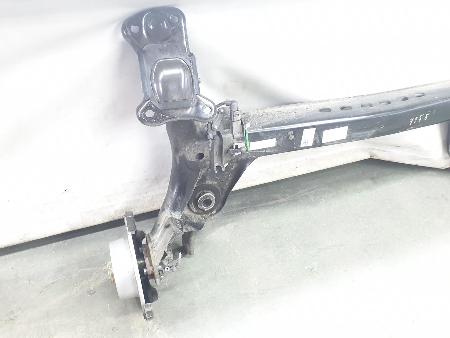 SEAT Ateca 1 generation (2016-2024) Rear Axle 5Q0501049BJ, 5Q0501049BJ 24551495