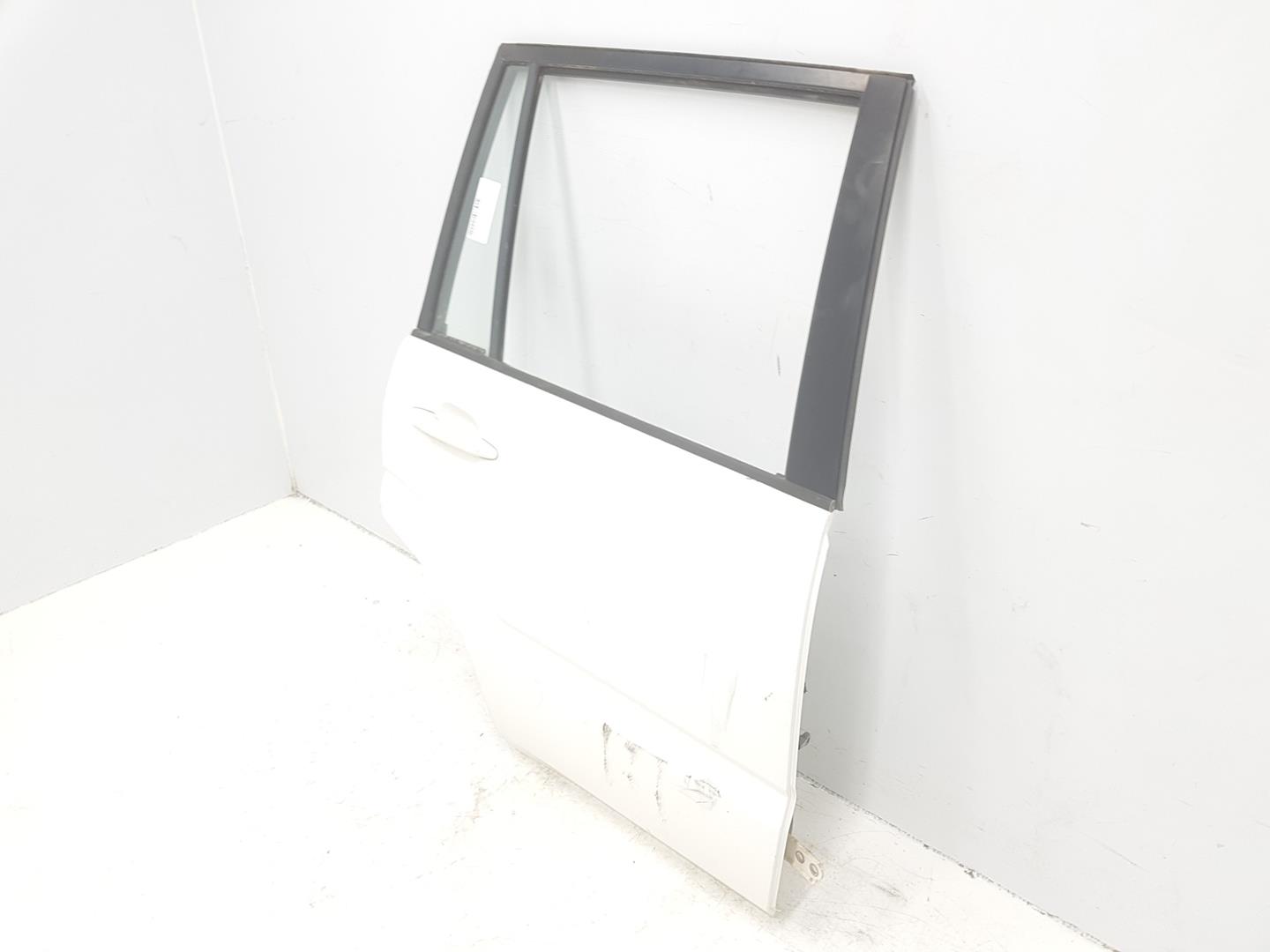 TOYOTA Land Cruiser 70 Series (1984-2024) Rear Right Door 6700360270,6700360270,COLORBLANCO056 19860641