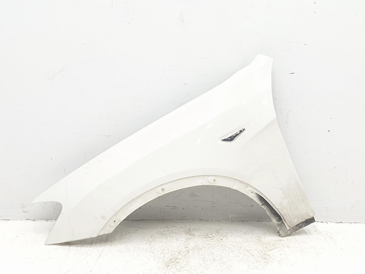 BMW X3 F25 (2010-2017) Front Left Fender 7267323,41357267323,COLORBLANCO(300) 25297775