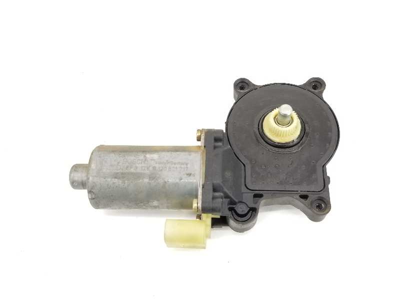 BMW X5 E53 (1999-2006) Rear Right Door Window Control Motor 67628362064, 0130821717, 8362064 19733979