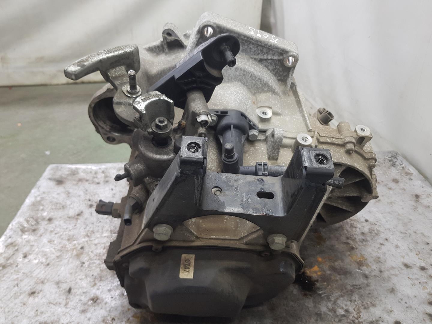 SKODA Fabia 3 generation (2014-2021) Other gearbox parts QTS, 0DF300050C 24246406