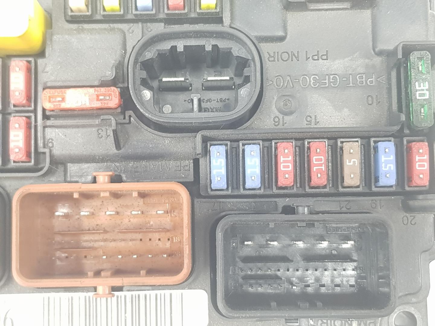 CITROËN C1 1 generation (2005-2016) Fuse Box 9667199780, 6500HV 24772314