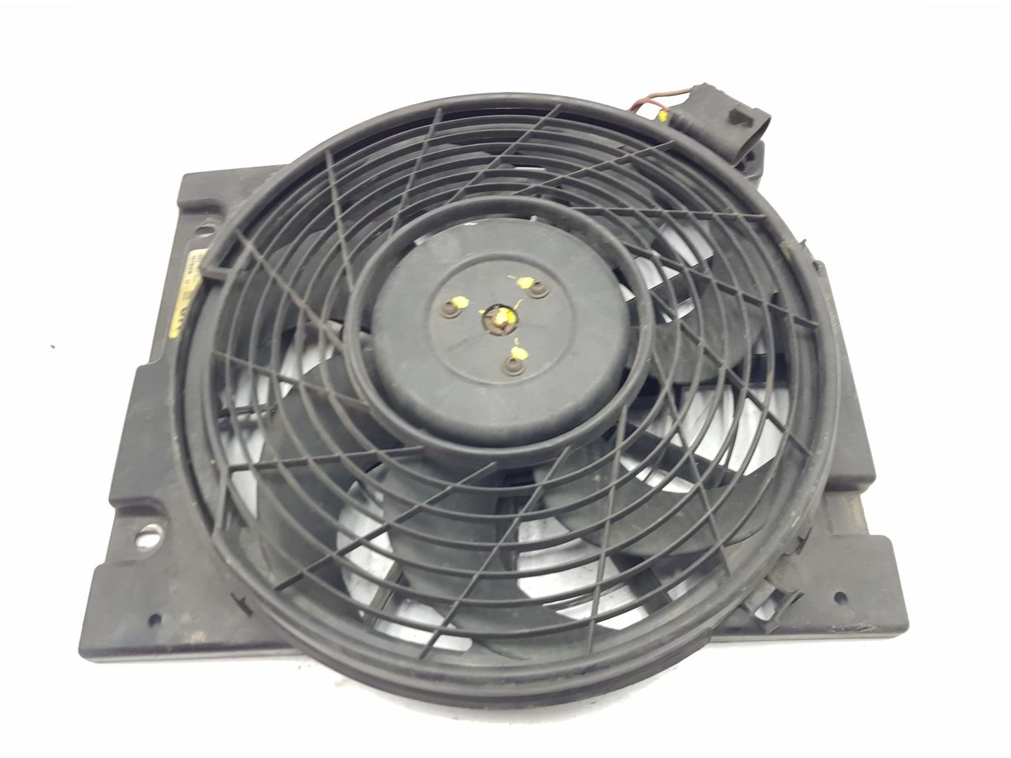 OPEL Astra H (2004-2014) Difūzoriaus ventiliatorius 9132916, 0130303275, 3135103275 24130769