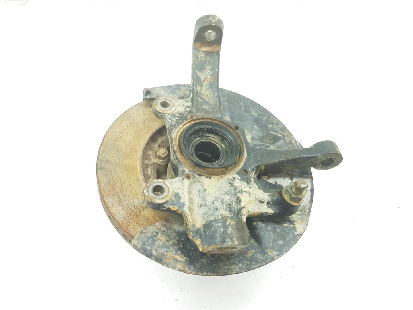 MITSUBISHI Colt 3 generation (1988-1992) Moyeu de roue avant gauche MB430847, MB430847 24184410