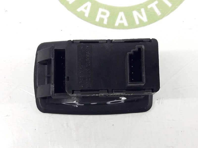 BMW X3 E83 (2003-2010) Front Right Door Window Switch 61316922244, 61319113773 19652198